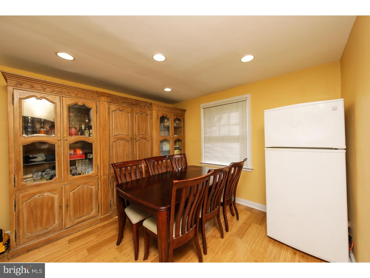 133 Johns Road Cheltenham, PA 19012 - Photo 4 of 25 Dining Room