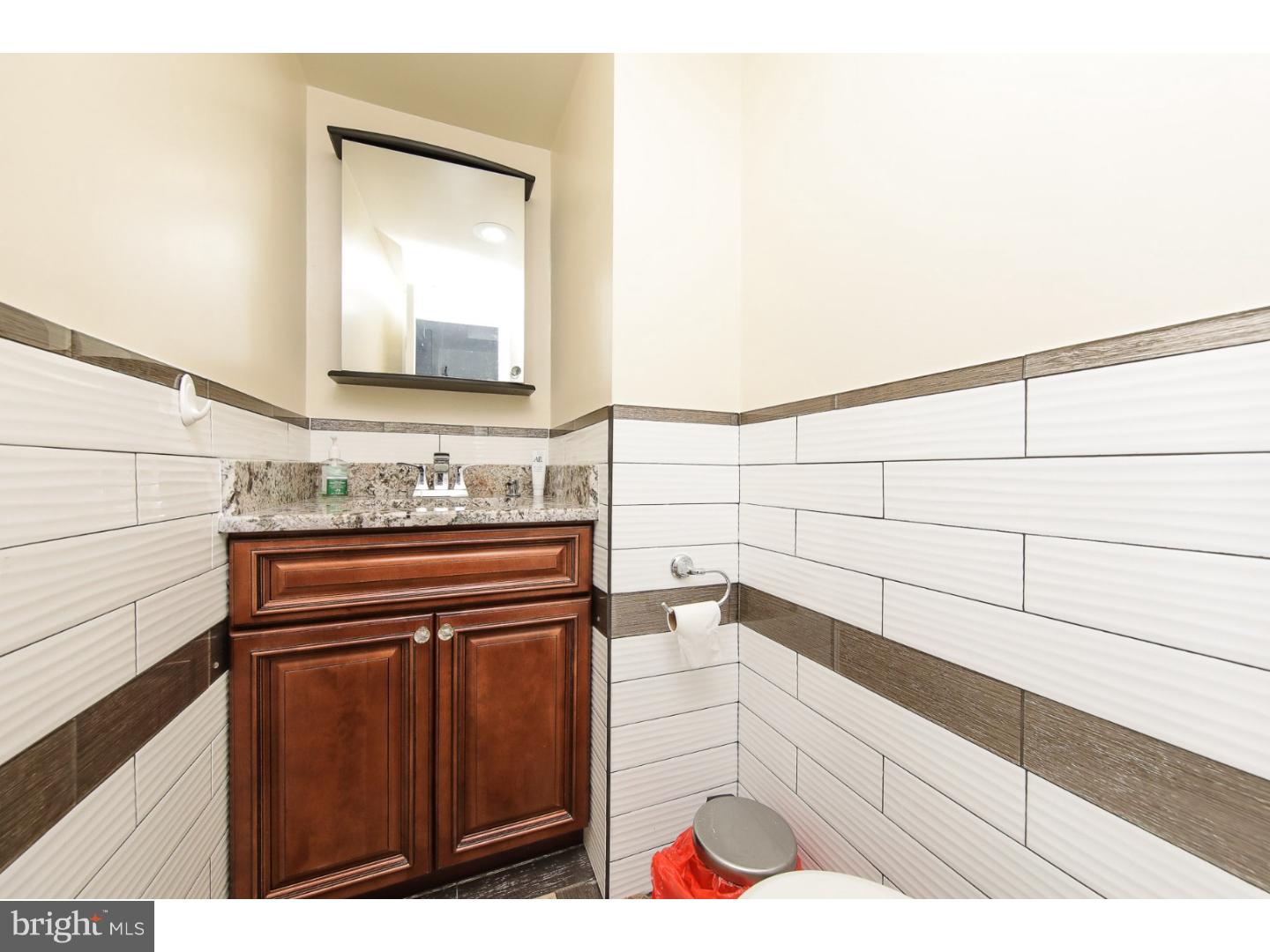 133 Johns Road Cheltenham, PA 19012 - Photo 8 of 25 Bathroom