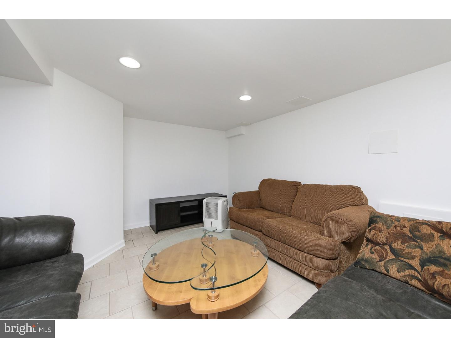 133 Johns Road Cheltenham, PA 19012 - Photo 9 of 25 Basement - Finished