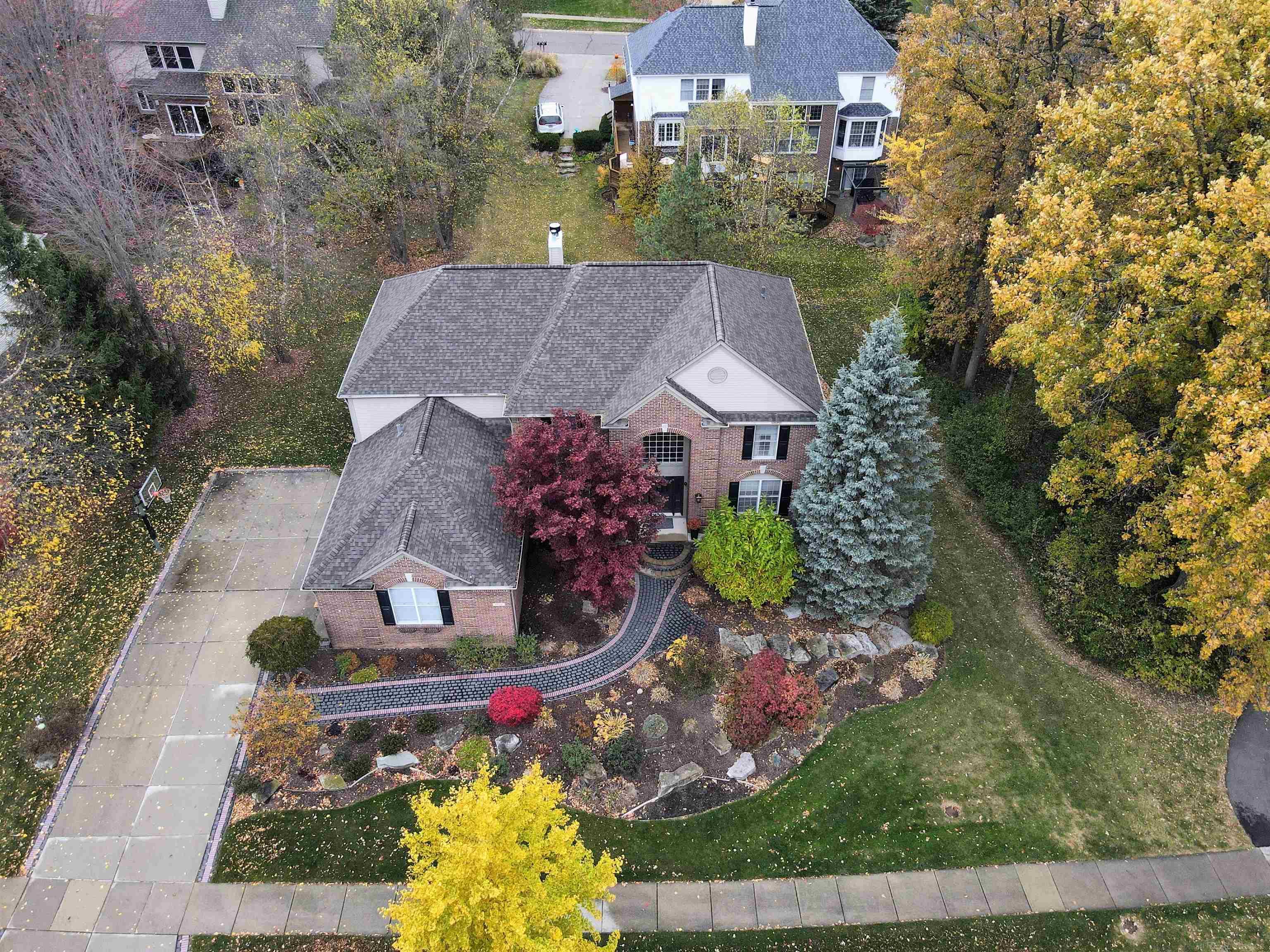 1921 Catlin Drive Rochester, MI 48306 - Photo 5 of 48 50193963-f8a59339-614b-4eb9-b014-b10105e4b60d.JPG