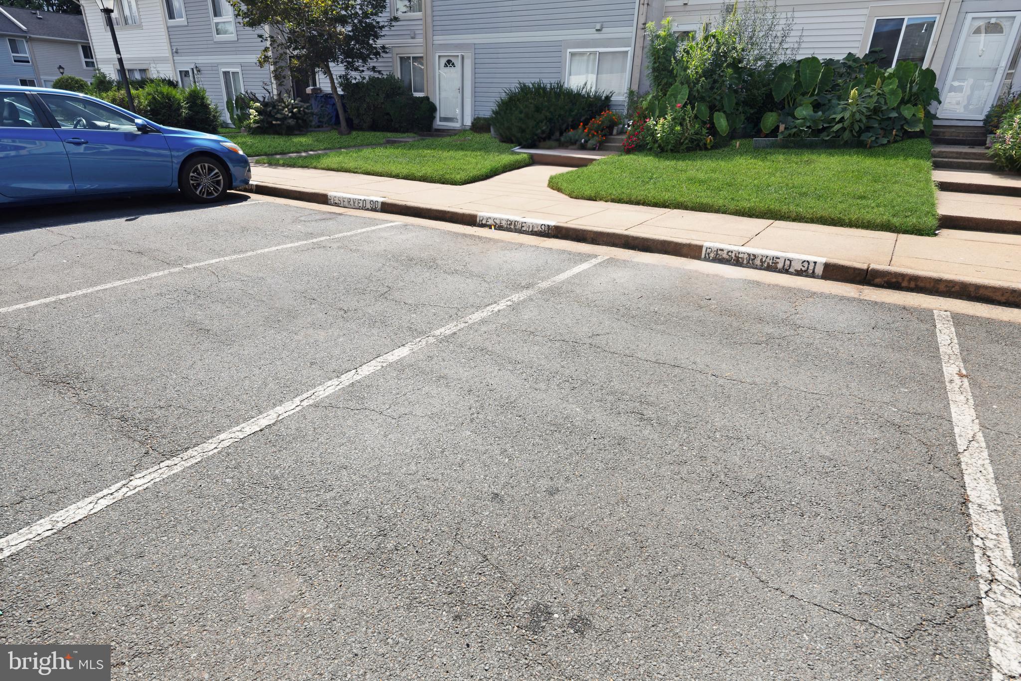 428 Reneau Way Herndon, VA 20170 - Photo 38 of 45 a view of street with parked cars