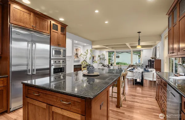 $2,499,998 | 16305 Southeast 37th Street, Bellevue, WA 98008