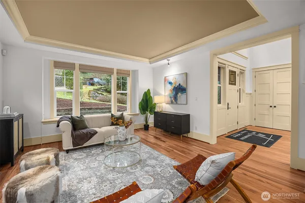 $2,499,998 | 16305 Southeast 37th Street, Bellevue, WA 98008