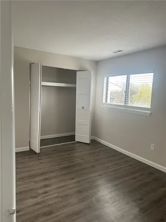 $2,495 | 3 Admiralty Drive, Unit B5, Middletown, RI 02842