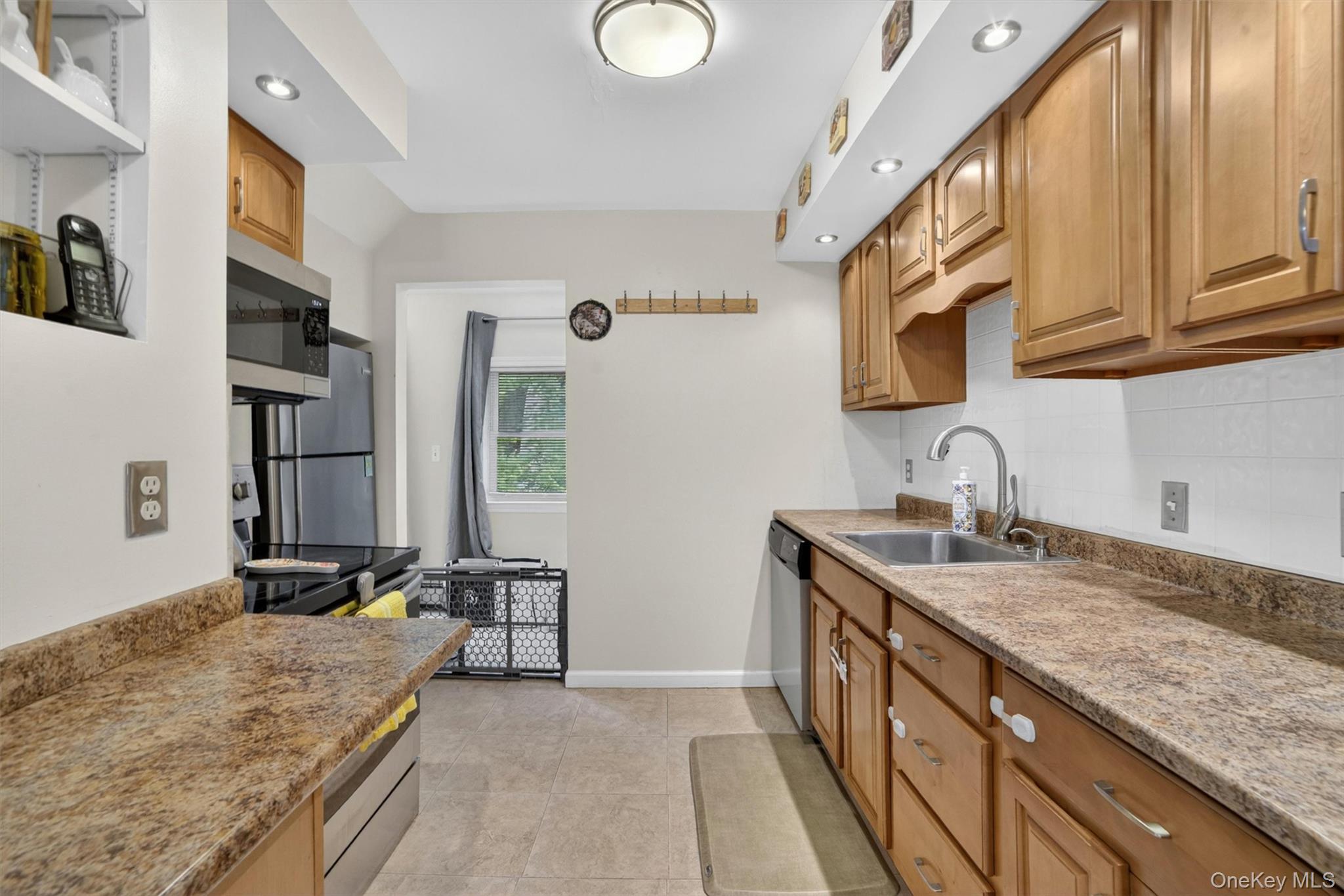 281 Croton Dam Road, Unit A Ossining, NY 10562 - Photo 9 of 25