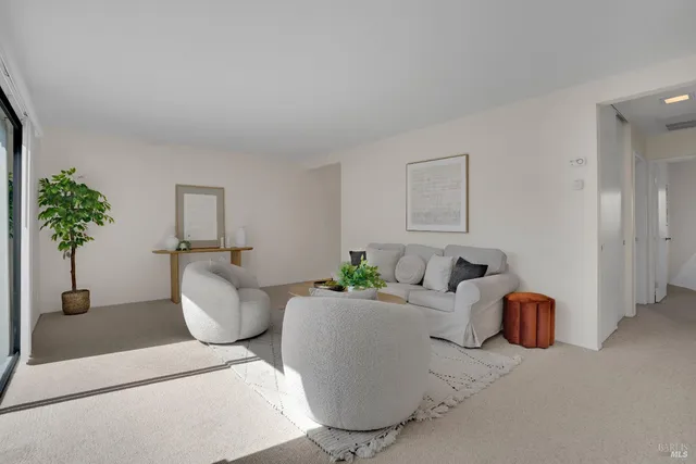 $355,000 | 900 Cambridge Drive, Unit 184, Benicia, CA 94510