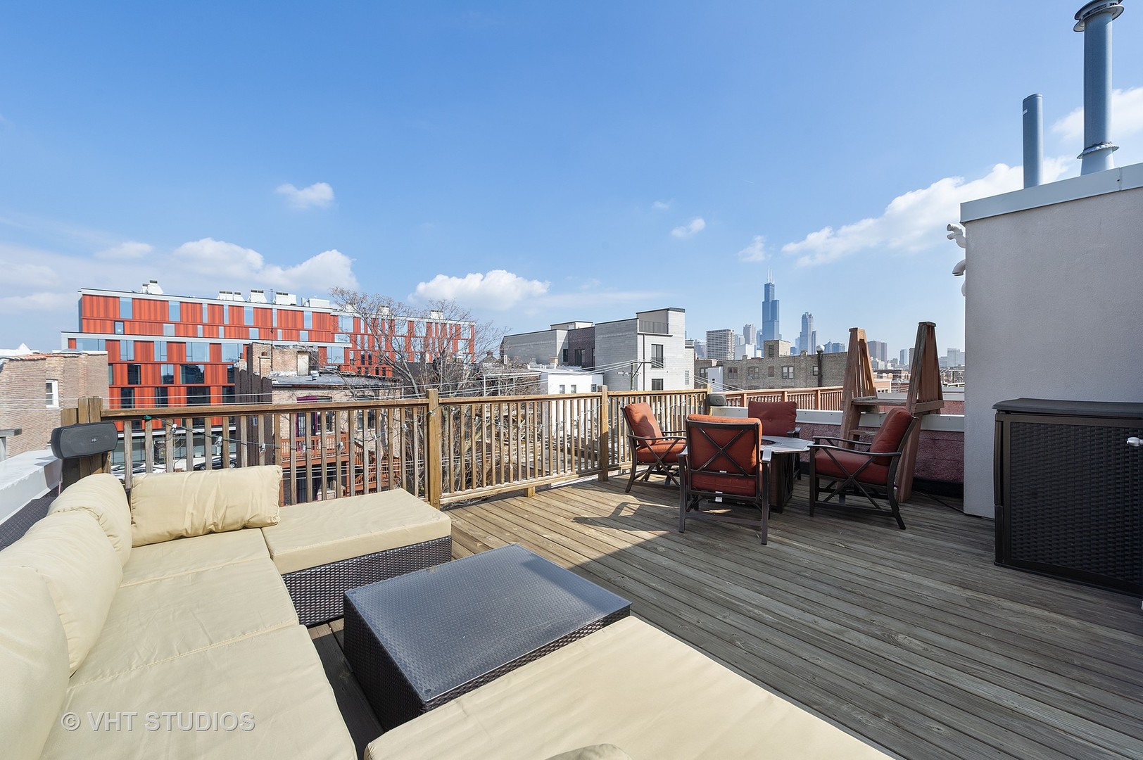1346 West Fillmore Street, Unit B Chicago, IL 60607 - Photo 14 of 18 a view of a terrace with furniture