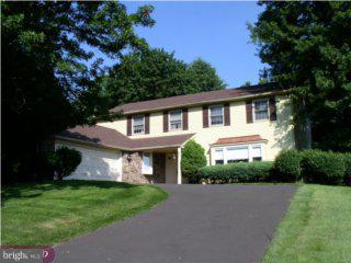 59 Signal Hill Road Holland, PA 18966 - Photo 1 of 6 Gallery Image 1