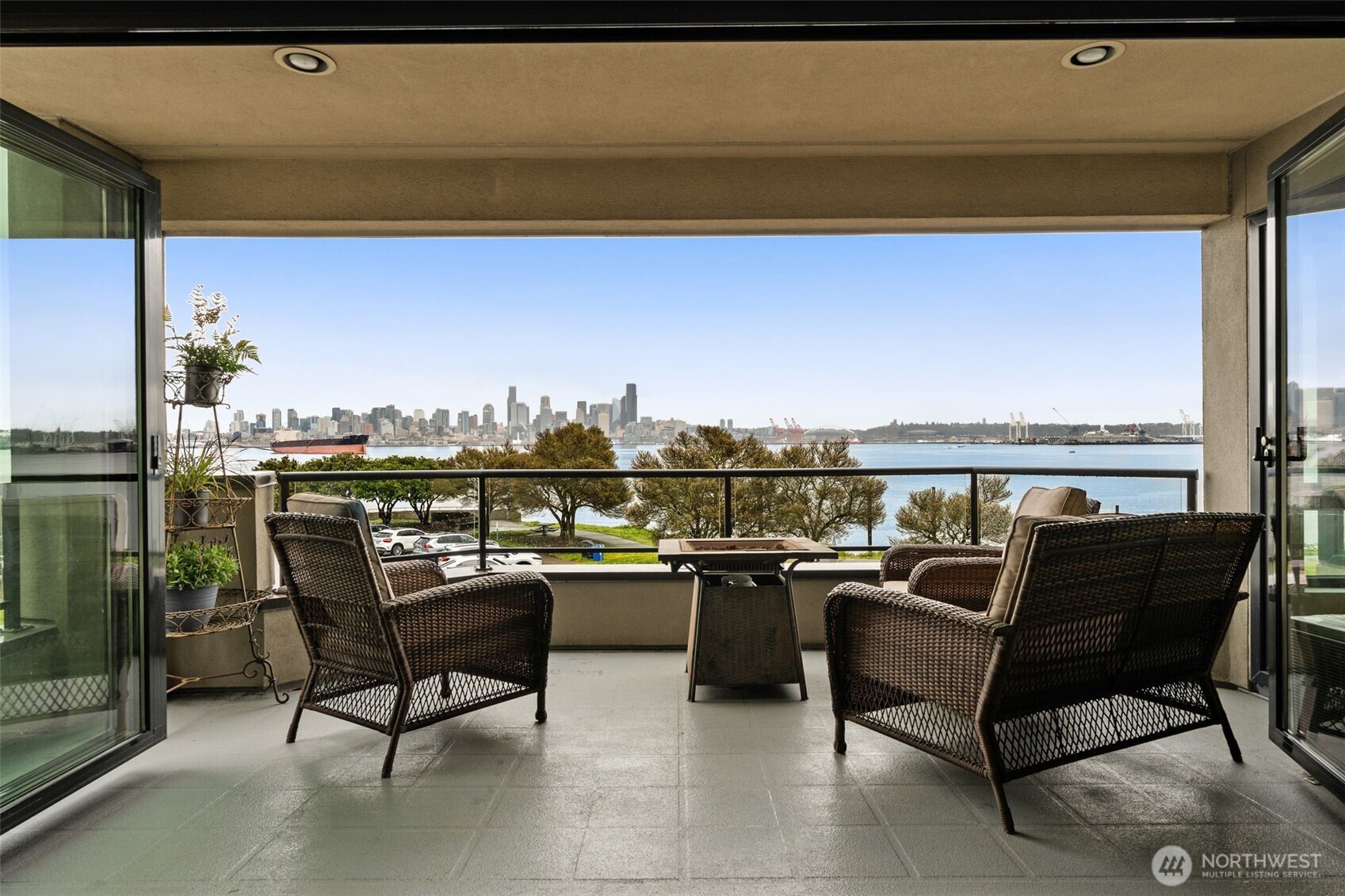 1333 Harbor Avenue Southwest, Unit 204 Seattle, WA 98116 - Photo 26 of 27 a view of a terrace with furniture