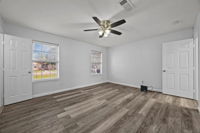 $1,975 | 2103 6th Street, Stafford, TX 77477