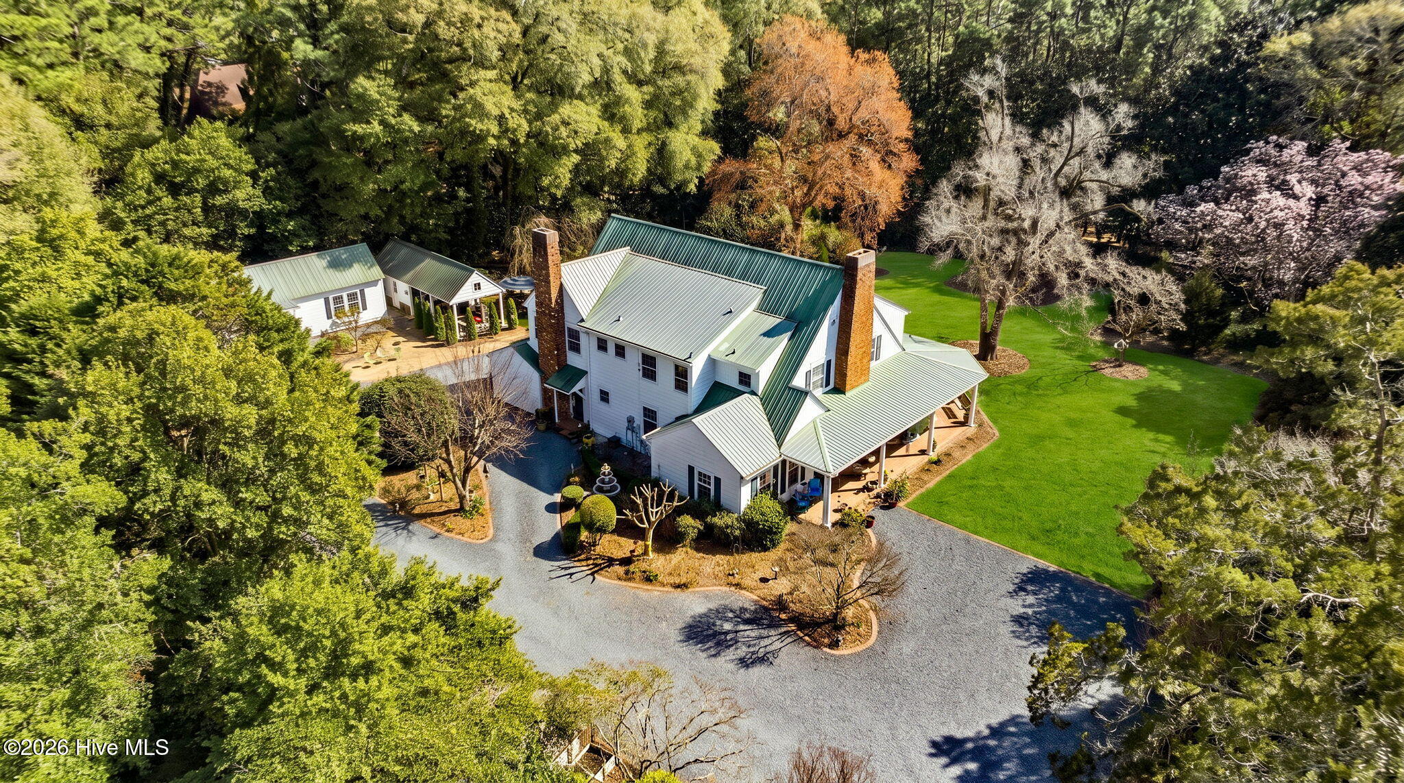 55 Linden Road Pinehurst, NC 28374 - Photo 2 of 72 at the corner of McCaskill