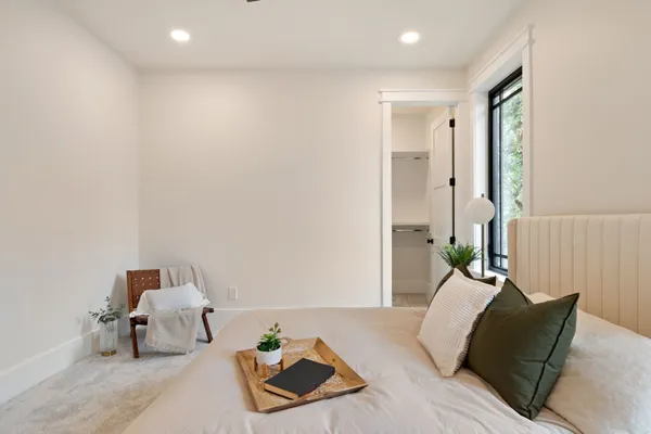 $1,725,000 | 1240 Kenmore Place, Nashville, TN 37216