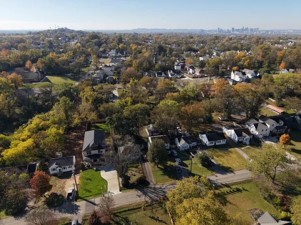 $1,725,000 | 1240 Kenmore Place, Nashville, TN 37216