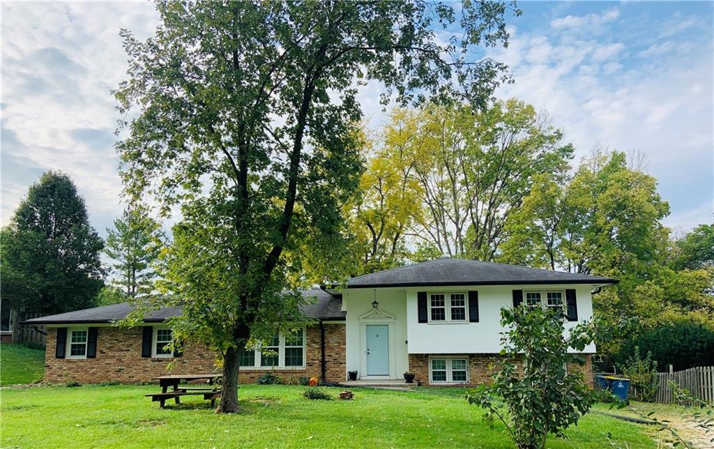 5755 Andover Road Indianapolis, IN 46220 - Photo 1 of 30