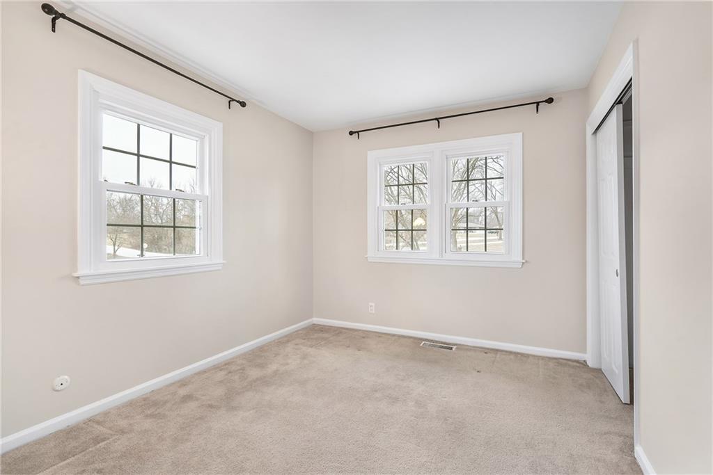 5755 Andover Road Indianapolis, IN 46220 - Photo 15 of 30