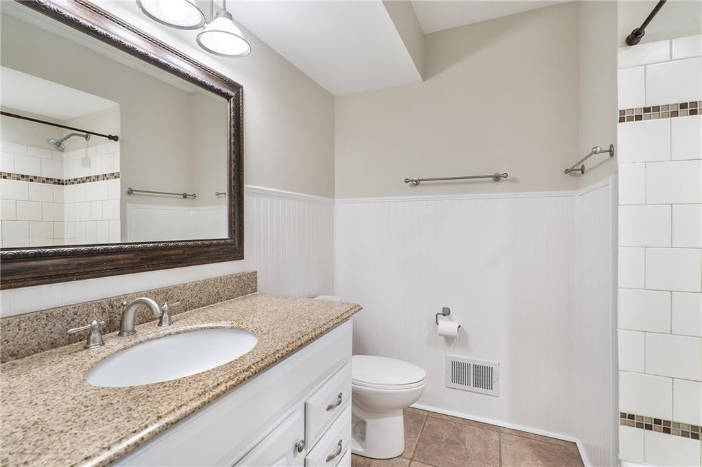 5755 Andover Road Indianapolis, IN 46220 - Photo 19 of 30