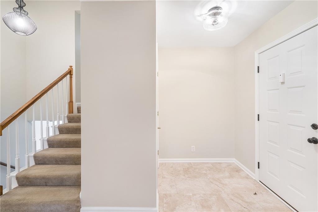 5755 Andover Road Indianapolis, IN 46220 - Photo 10 of 30