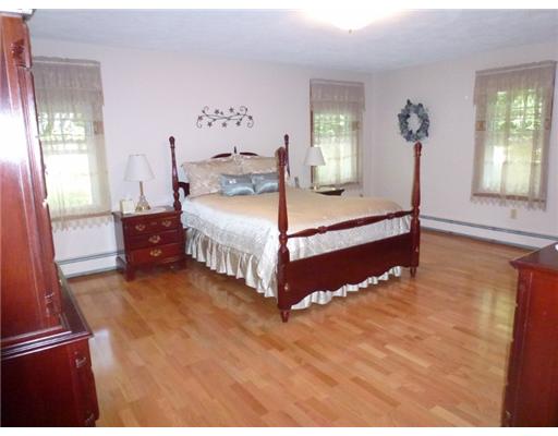 142 Jenckes Hill Road Lincoln, RI 02865 - Photo 9 of 17 Master Bedroom.
