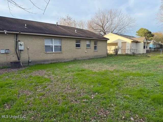 $1,200 | 2889 Normandy Drive, Horn Lake, MS 38637