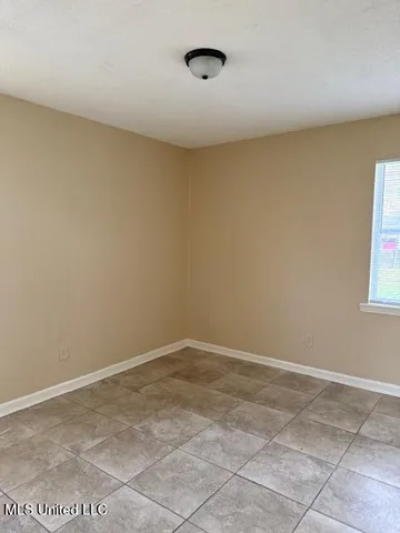 $1,200 | 2889 Normandy Drive, Horn Lake, MS 38637