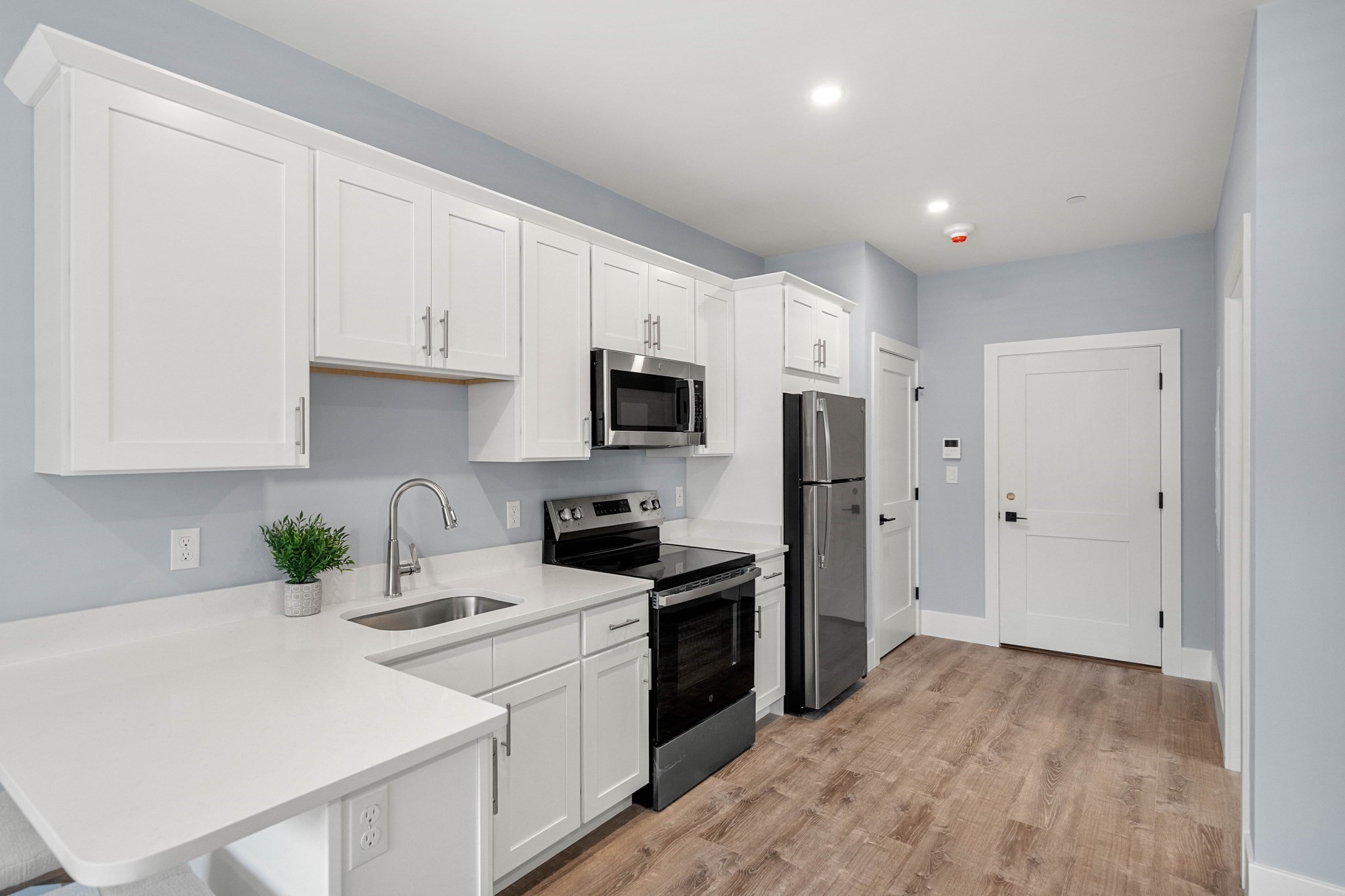 238 Lafayette Road, Unit 105 Salisbury, MA 01952 - Photo 6 of 20 Gallery Image 6