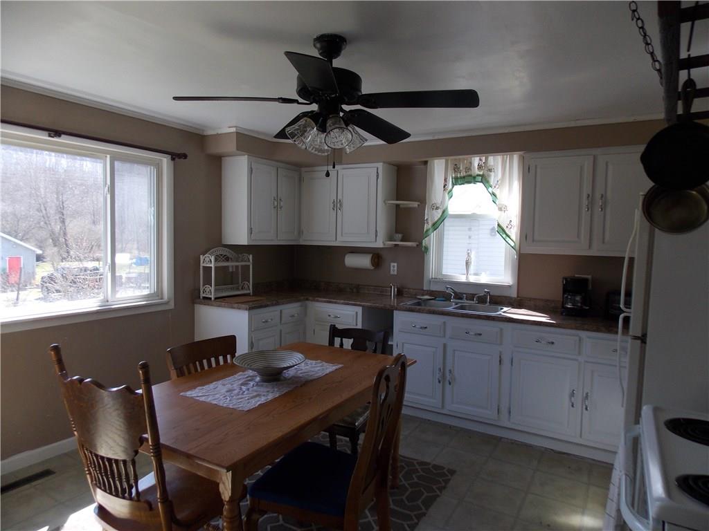 422 Wilpen Road Ligonier, PA 15658 - Photo 6 of 25 Gallery Image 6