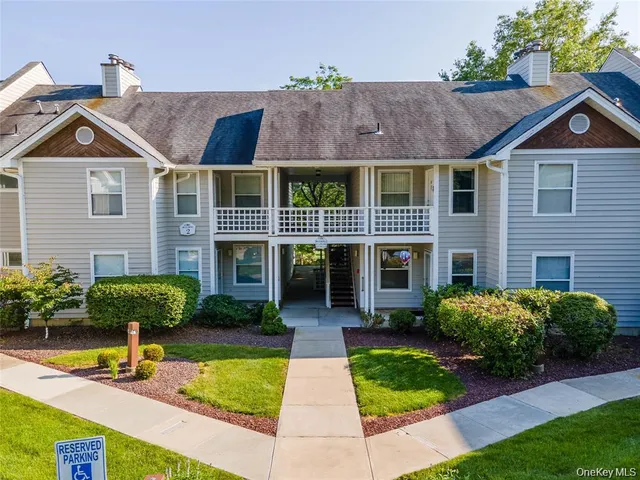 $2,800 | 207 Arlin Road, Unit 207, Monroe, NY 10950