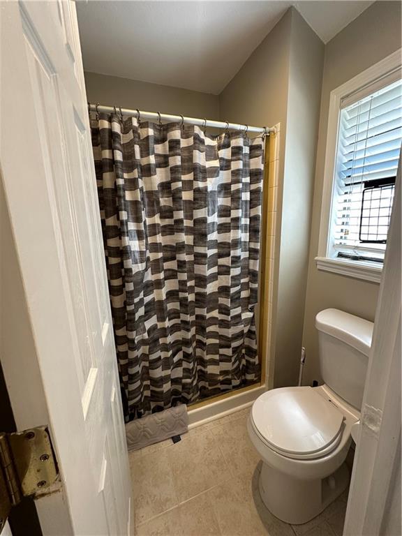 1616 Northeast Ridgeview Drive Lee's Summit, MO 64086 - Photo 14 of 28