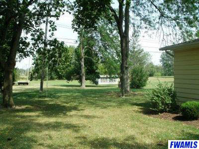 43 Homestead Drive Decatur, IN 46733 - Photo 4 of 10