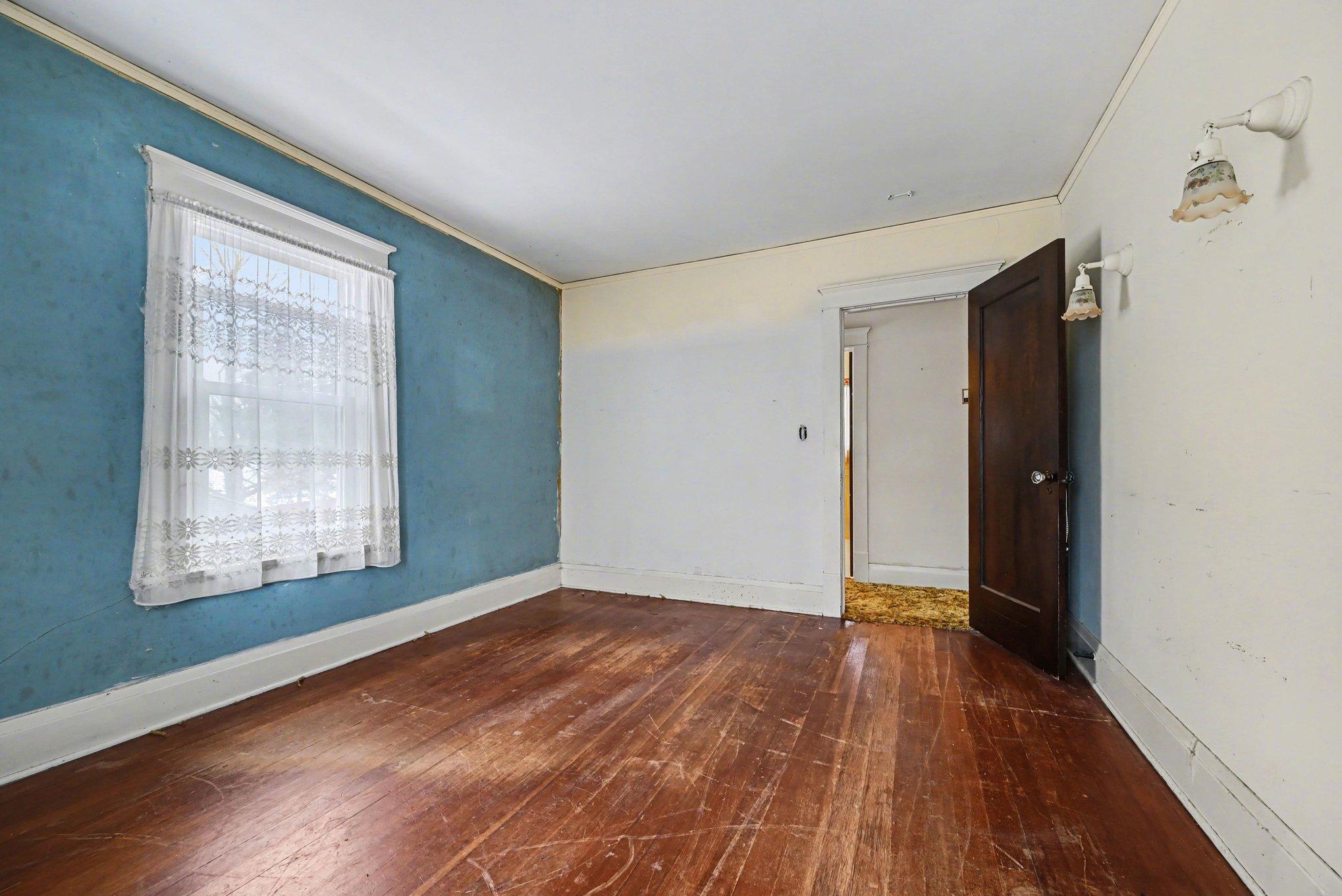 609 Forest Street Kenyon, MN 55946 - Photo 17 of 29