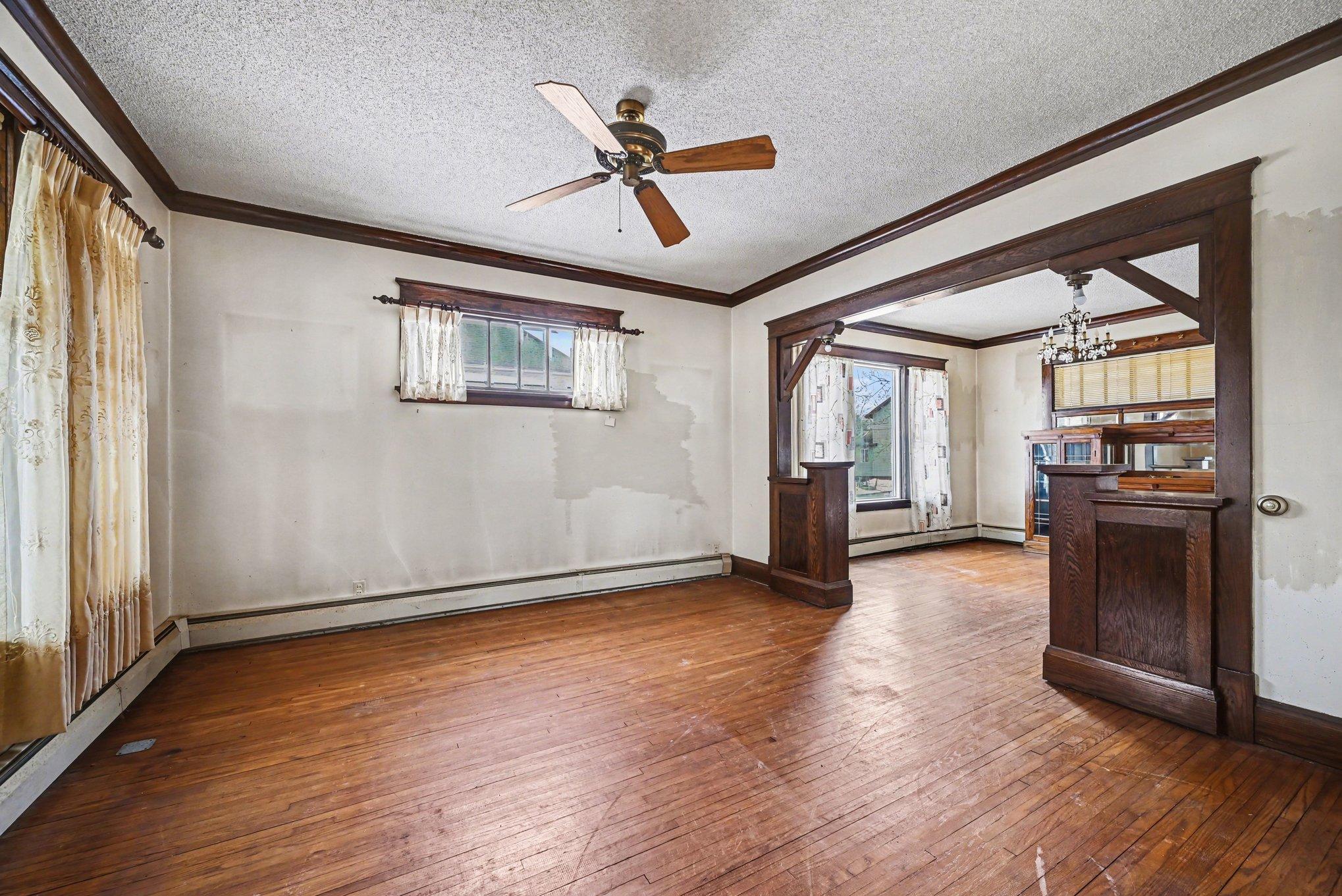 609 Forest Street Kenyon, MN 55946 - Photo 3 of 29