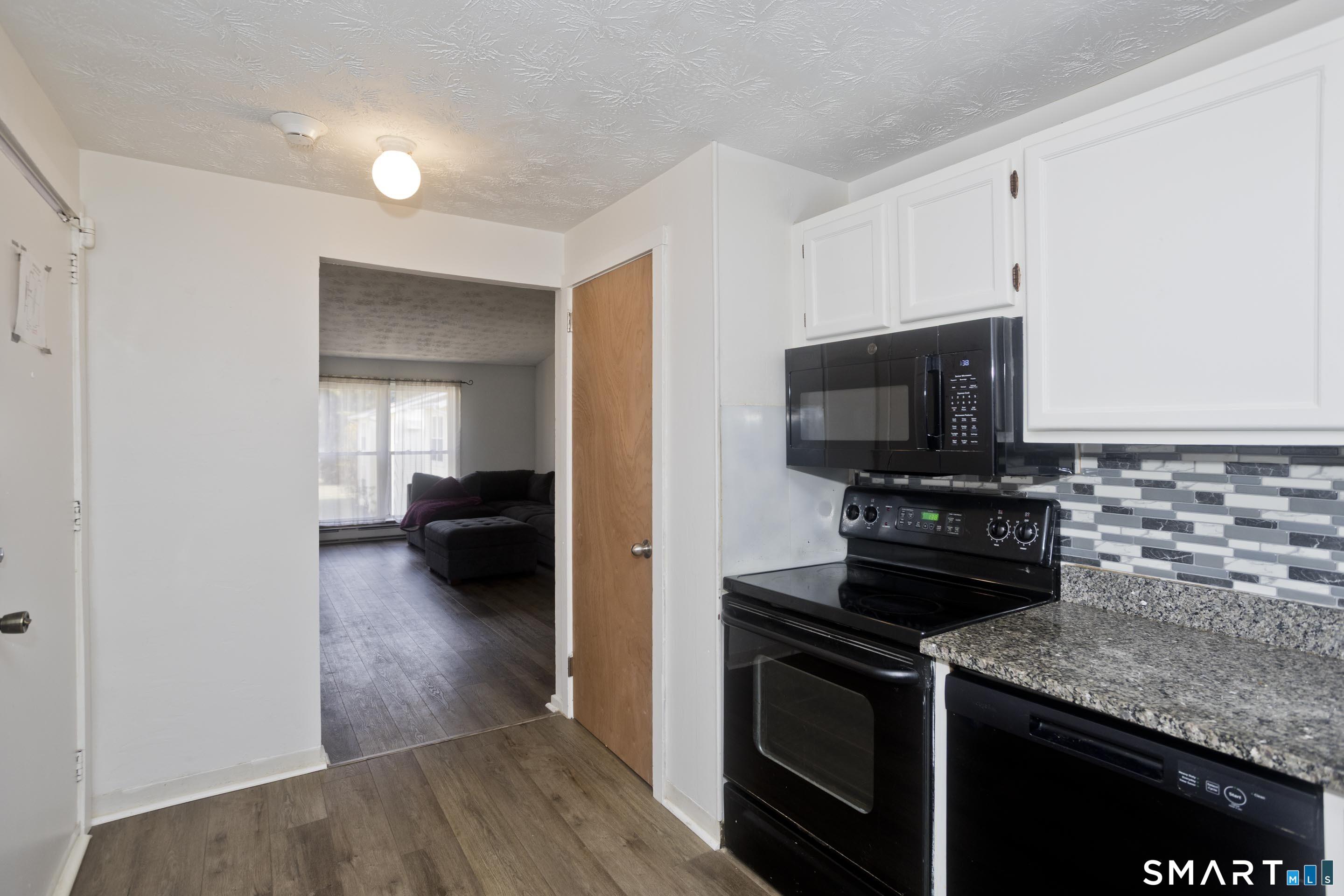 949 Pleasant Valley Road, Unit 4 12 South Windsor, CT 06074 - Photo 12 of 13