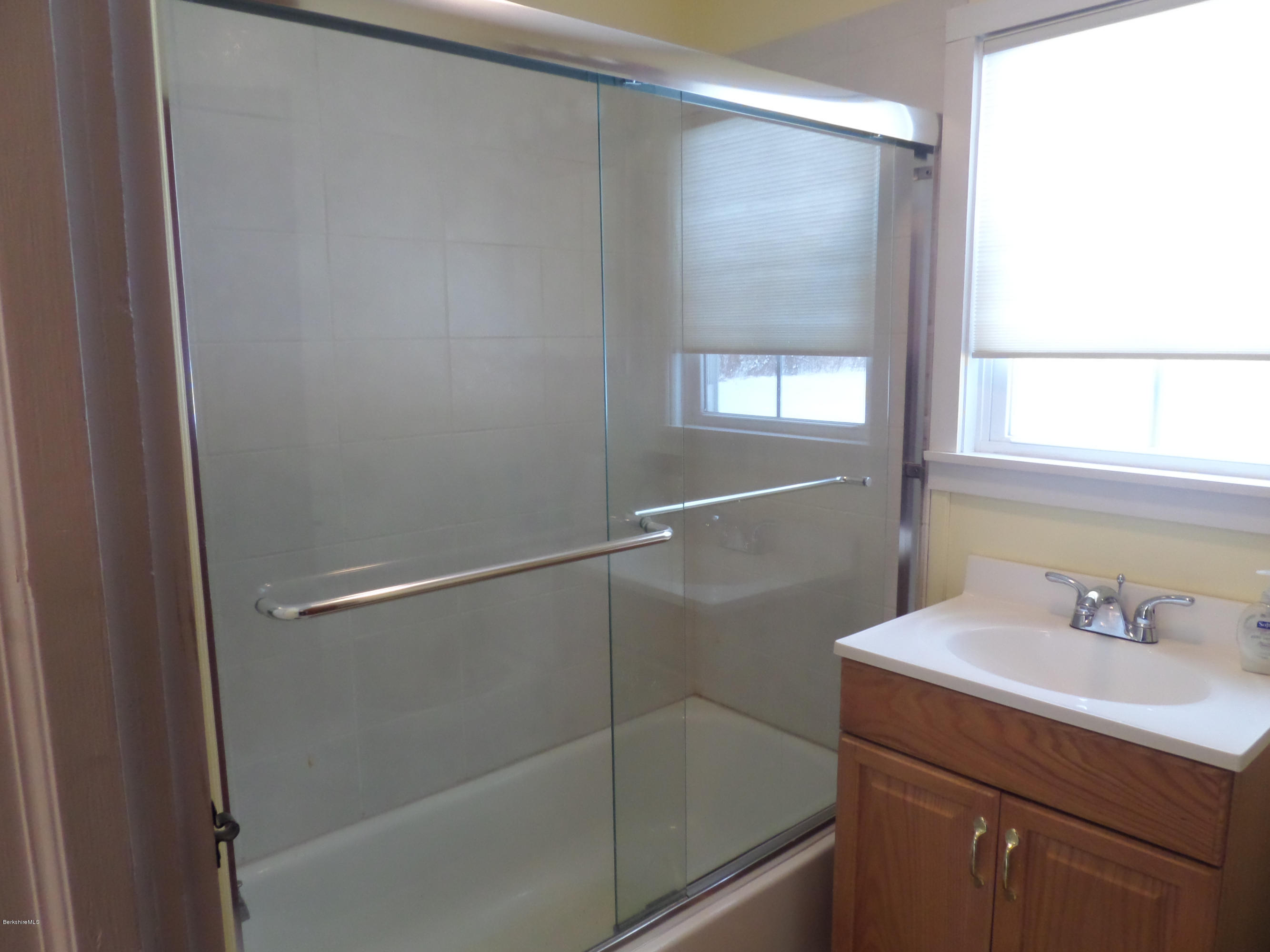 1443 Main Road Stamford, VT 05352 - Photo 16 of 25 Full Bath