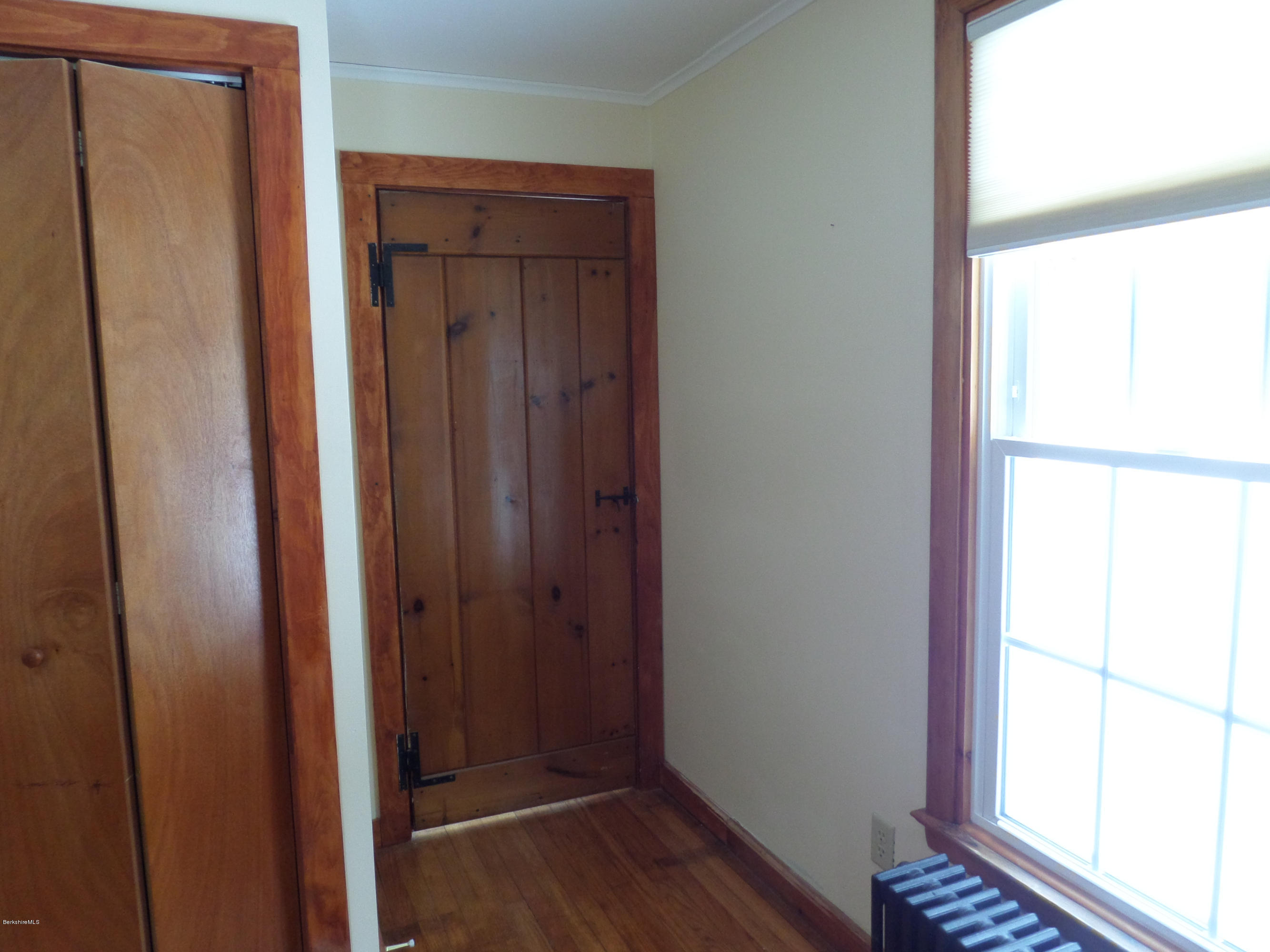 1443 Main Road Stamford, VT 05352 - Photo 17 of 25 Master Bedroopm
