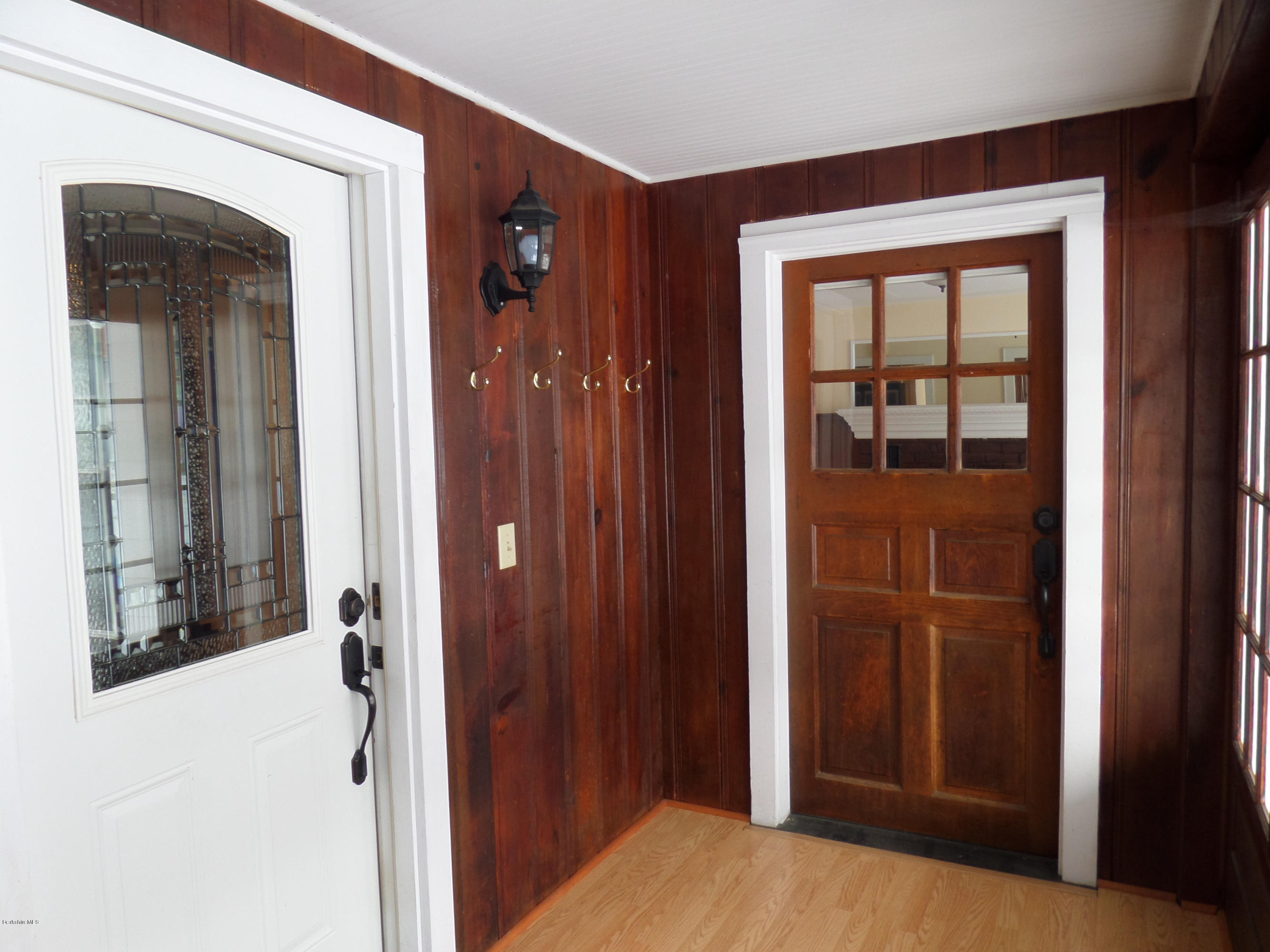 1443 Main Road Stamford, VT 05352 - Photo 22 of 25 Sunporch