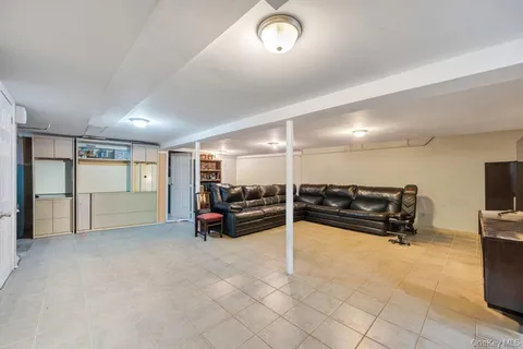 $925,000 | 96 Rosedale Road, Valley Stream, NY 11581