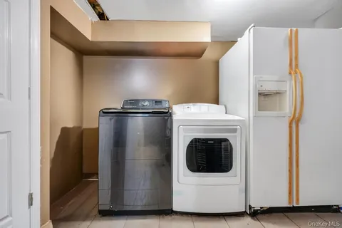 $925,000 | 96 Rosedale Road, Valley Stream, NY 11581