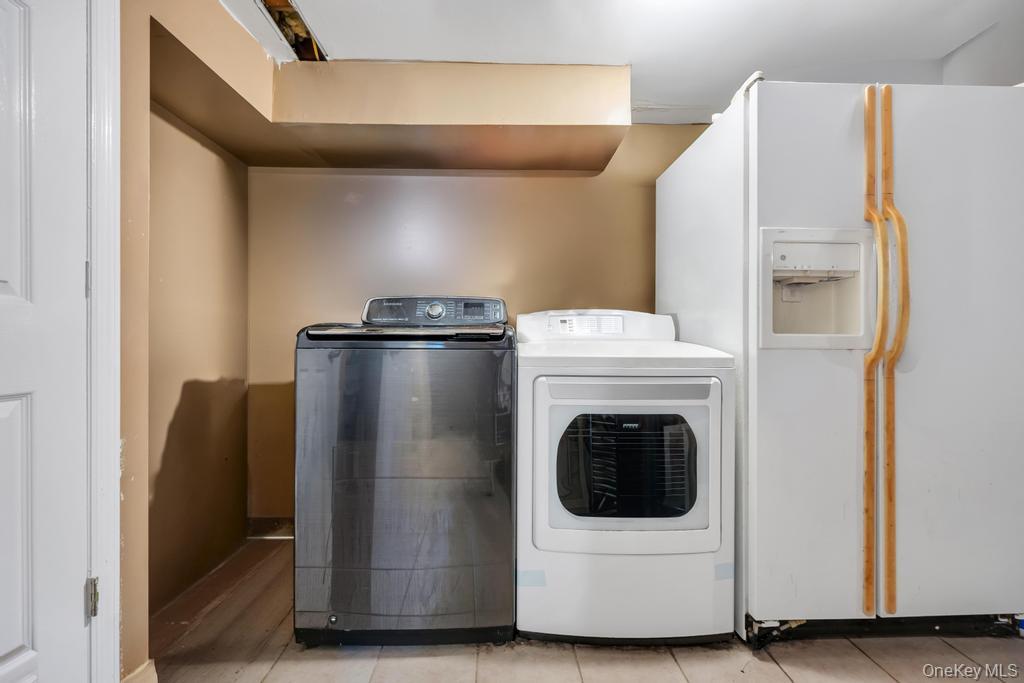 96 Rosedale Road Valley Stream, NY 11581 - Photo 35 of 45