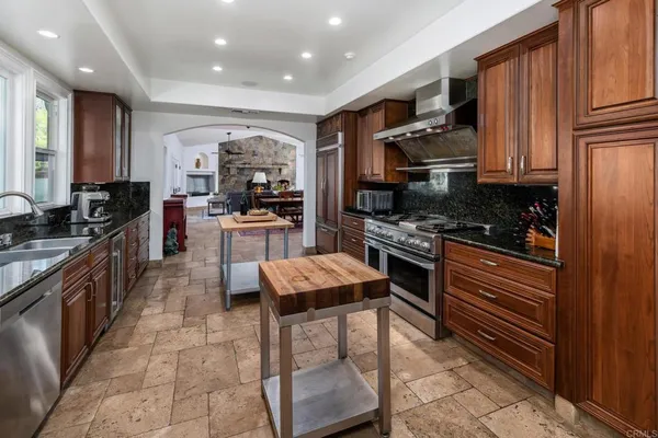 $2,949,000 | 35715 Calle Nopal, Temecula, CA 92592