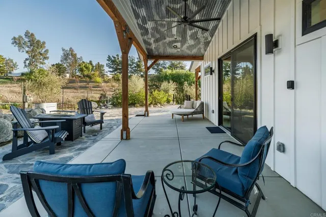 $2,949,000 | 35715 Calle Nopal, Temecula, CA 92592