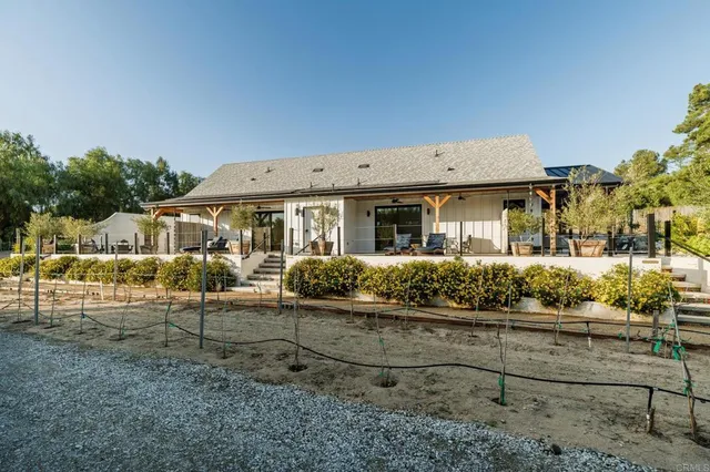 $2,949,000 | 35715 Calle Nopal, Temecula, CA 92592