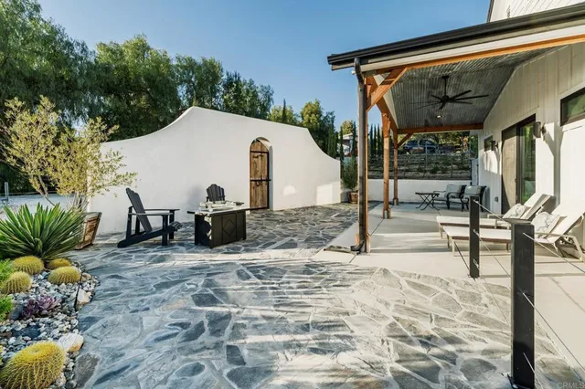 $2,949,000 | 35715 Calle Nopal, Temecula, CA 92592