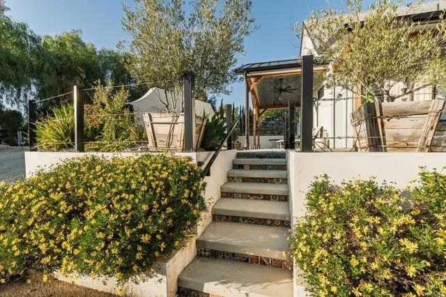 $2,949,000 | 35715 Calle Nopal, Temecula, CA 92592