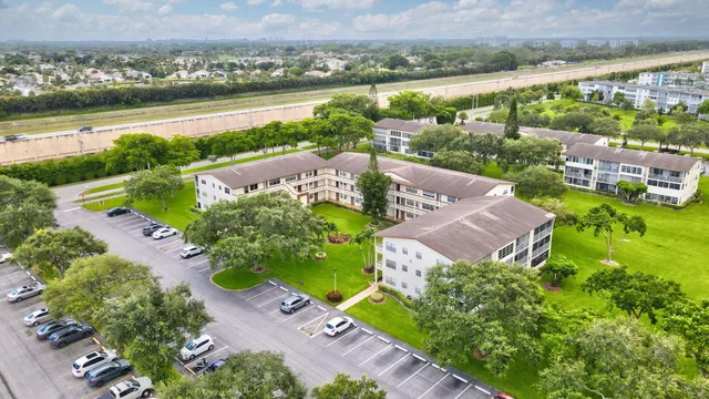 $1,350 | 104 Mansfield C, Unit C, Boca Raton, FL 33434