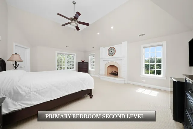 $1,400,000 | 83 South Wynstone Drive, North Barrington, IL 60010