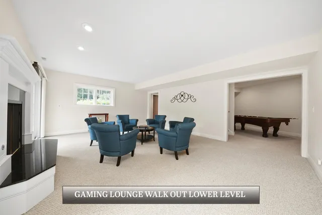 $1,400,000 | 83 South Wynstone Drive, North Barrington, IL 60010