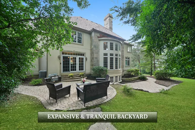 $1,400,000 | 83 South Wynstone Drive, North Barrington, IL 60010