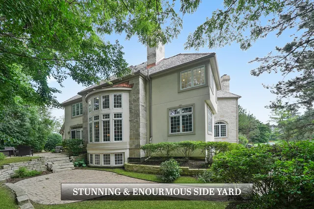 $1,400,000 | 83 South Wynstone Drive, North Barrington, IL 60010