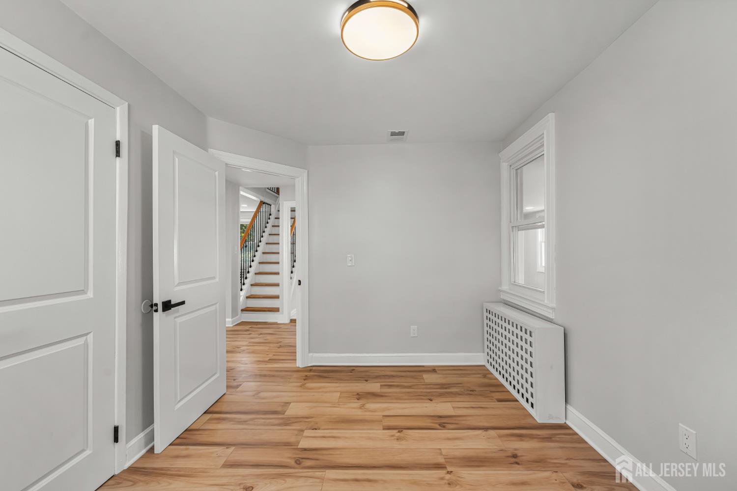 234 Old Road Sewaren, NJ 07077 - Photo 9 of 40