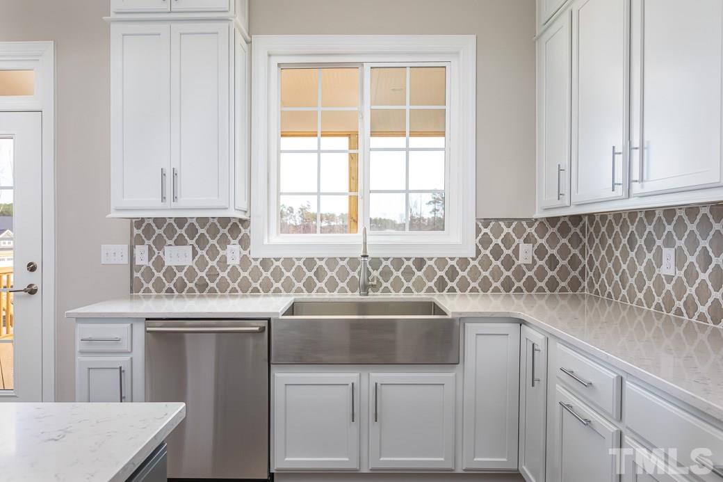 156 Ferrell Road West Apex, NC 27523 - Photo 8 of 29 Gallery Image 8
